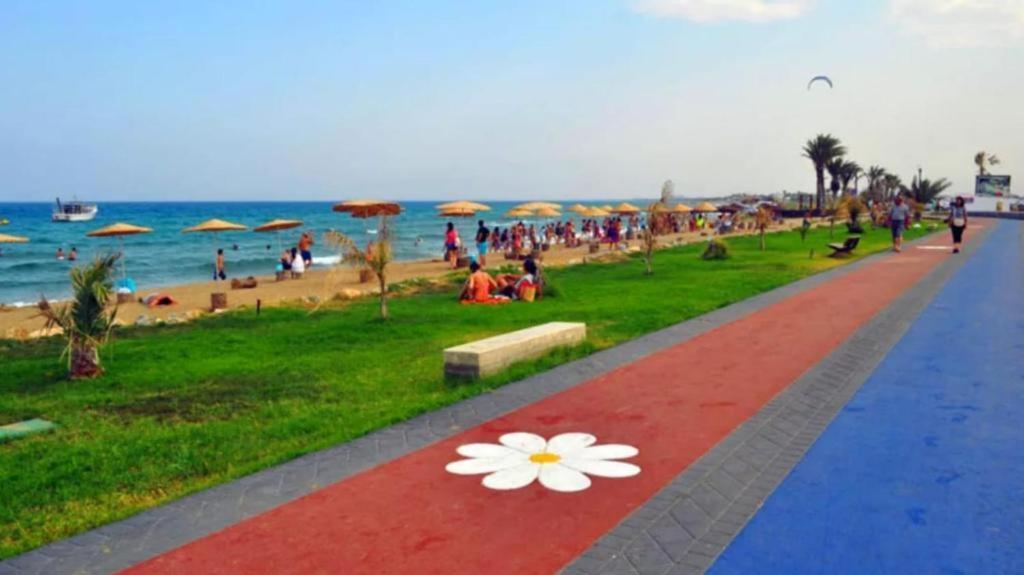 Stunning 2 Bedroom Holiday Home In 5-Star Resort Trikomo Екстер'єр фото
